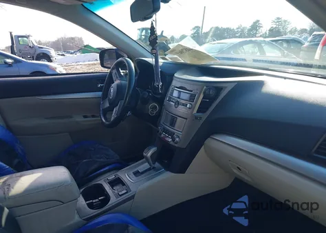 2011 Subaru Outback 2.5I Premium z USA, uszkodzony, nr VIN 4S4BRBCC5B3321433